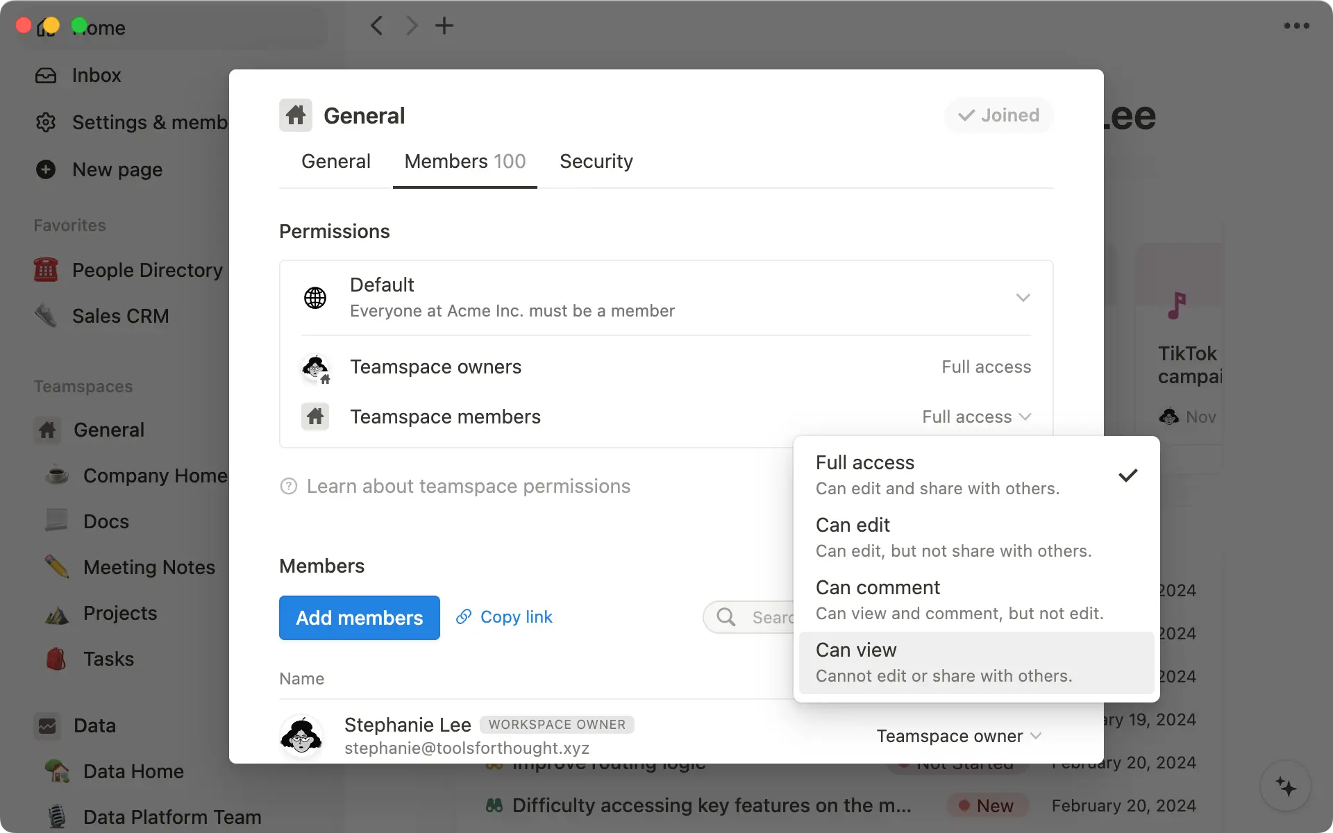 Controle minuciosamente quem tem acesso para visualizar e editar informações nas configurações do espaço de equipe.