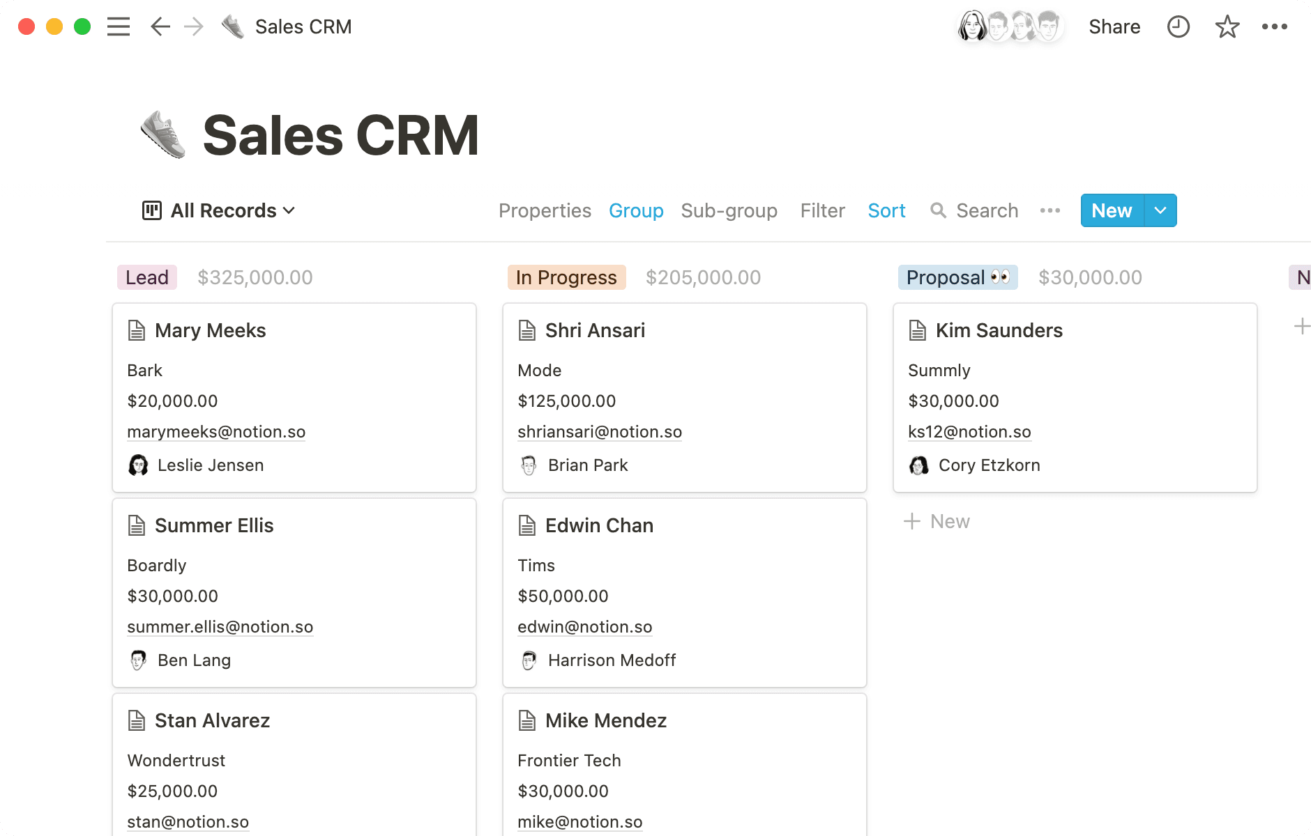 Comece com uma base de dados sempre que precisar organizar e categorizar informações, especialmente se você puder se beneficiar de visualizações adicionais.
