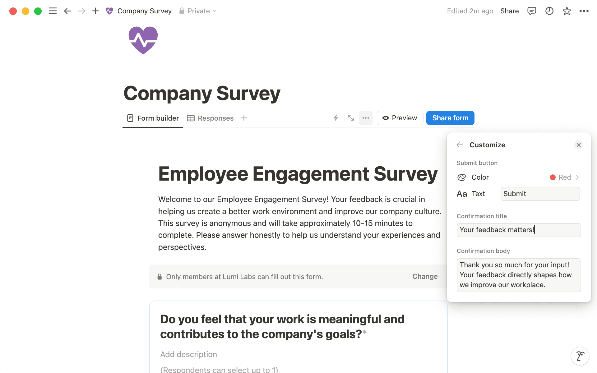 Personnalisez le bouton d’envoi et le message pour plus de convivialité.